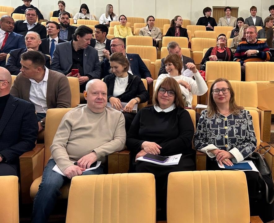 В парламенте прошли слушания по законодательному регулированию и перспективам развития сферы отдыха и оздоровления детей в Российской Федерации.
