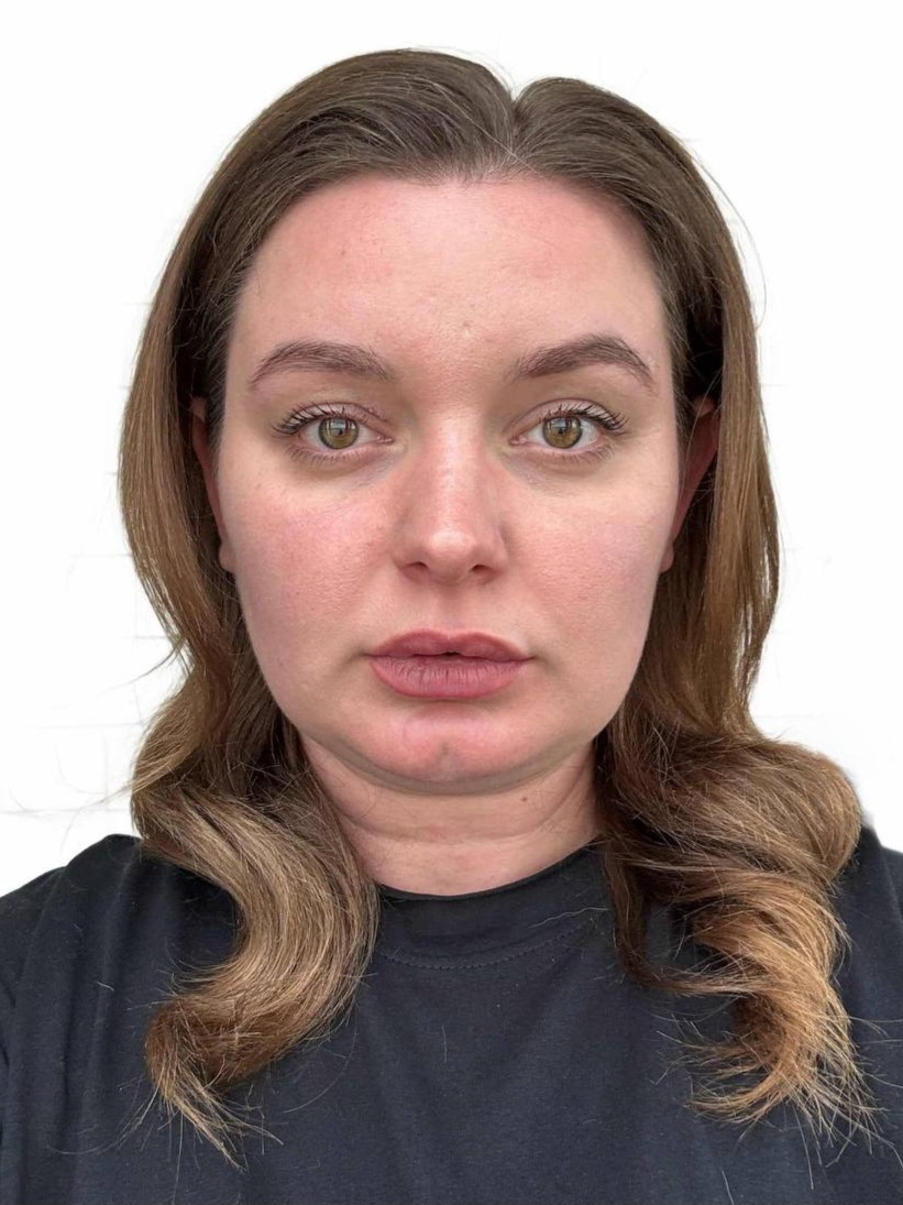 Никишина Инна
