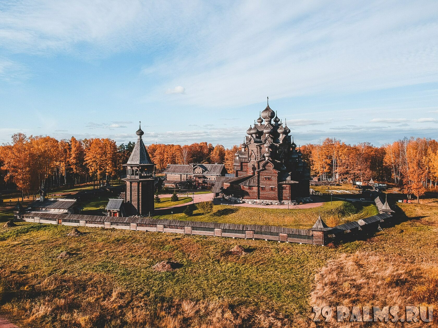 Усадьба Богословка — этнографический парк деревянного зодчества