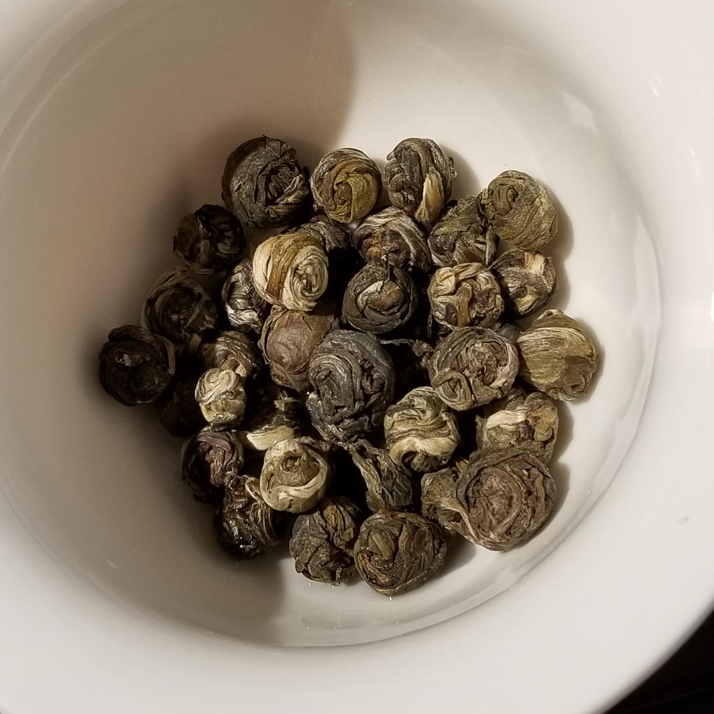 Soft Yellow Liqueur of Dragon Pearls