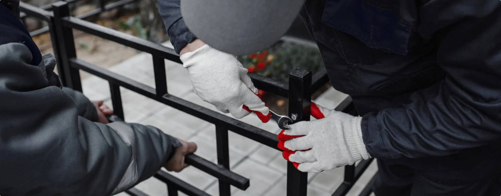 установка ограды на кладбище