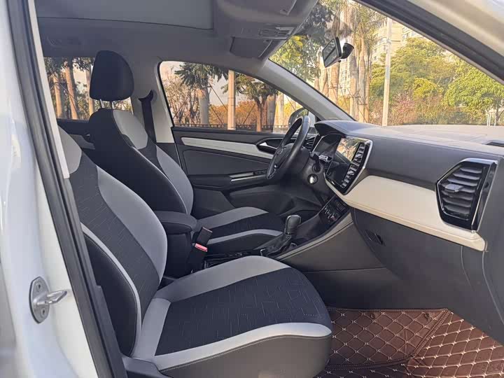 Jetta_VS7_авто_из_китая 