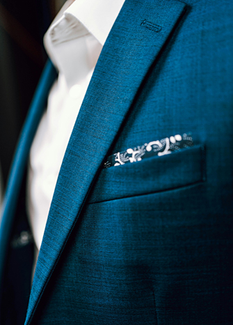 Классические мужские костюмы от российских брендов