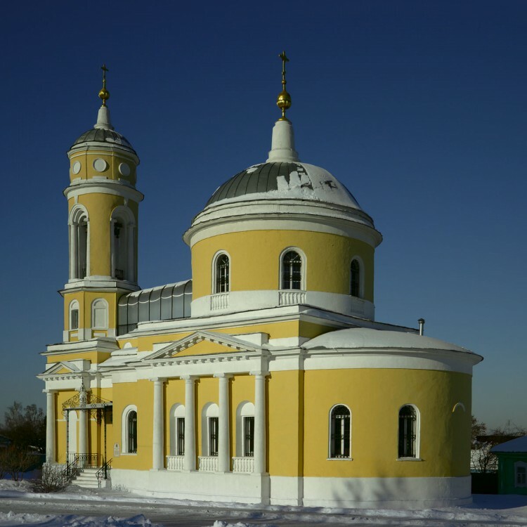 Храмы коломны. Церковь Воздвижения Креста Господня (Коломна). Крестовоздвиженская Церковь Коломна. Крестовоздвиженский храм Коломна. Церковь Воздвижения честного Креста Господня Коломна.