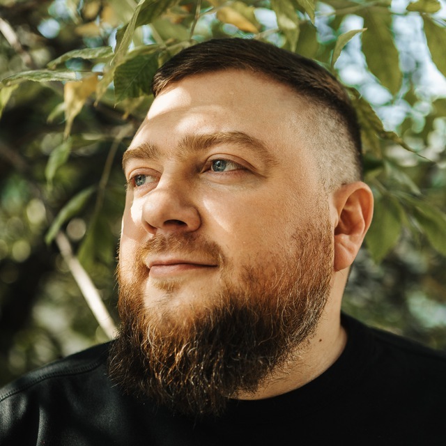 Станислав Лузгин