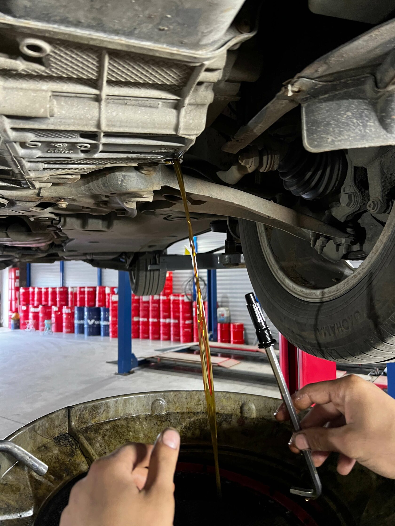 Выкручивание контрольного стакана DQ500