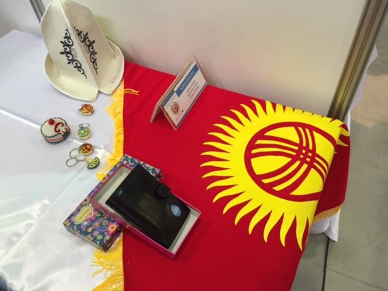 Печать на флагах