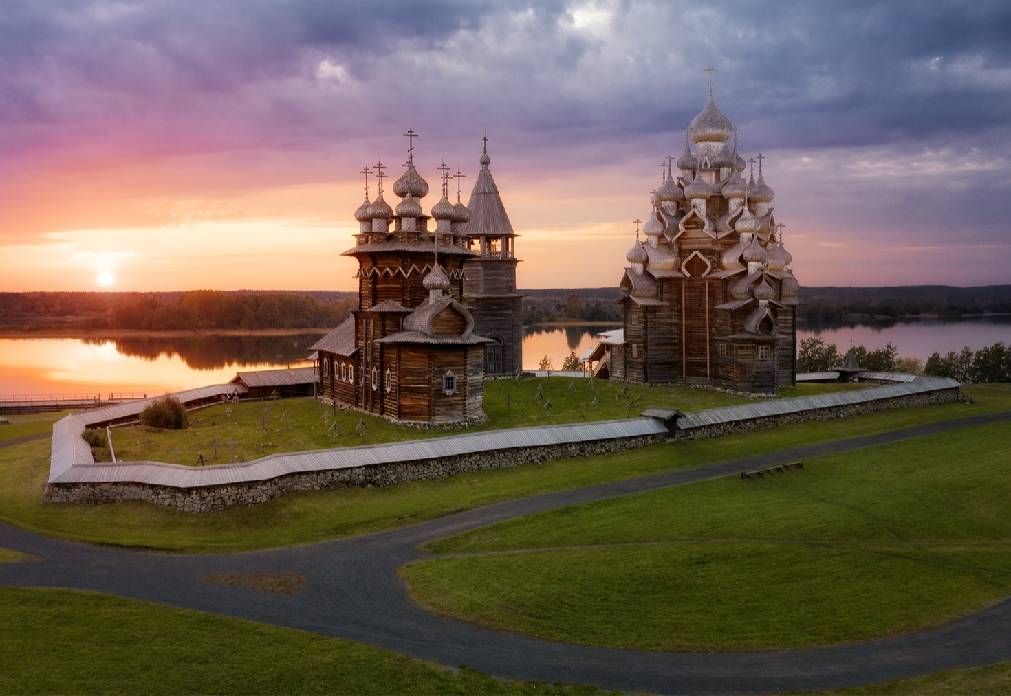 Заповедник кижи в карелии. Музей заповедник Кижи Карелия. Острова Кижи и Валаам. Республика Карелия Кижский Погост.