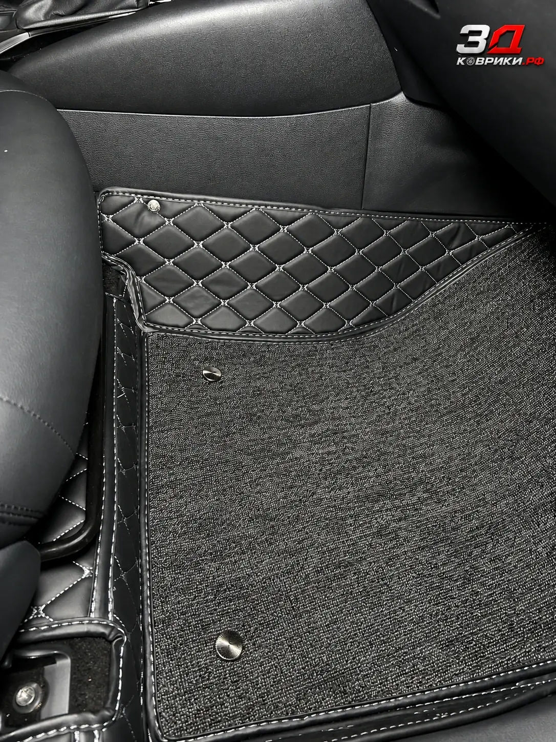3D коврики Corolla, задний ряд