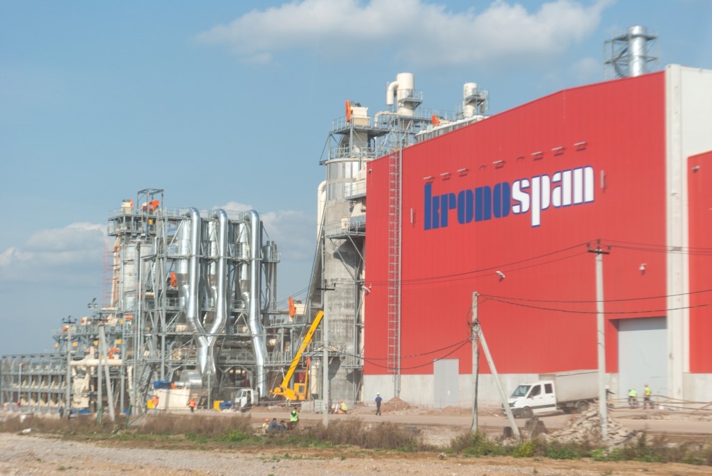 Завод "Кроношпан"