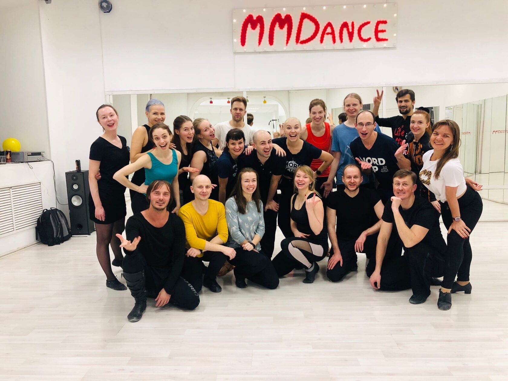 Танцы петроградская. Ммданс студия. MMDANCE школа танцев СПБ. MMDANCE школа танцев. Школа танцев MMDANCE Studio, Санкт-Петербург.