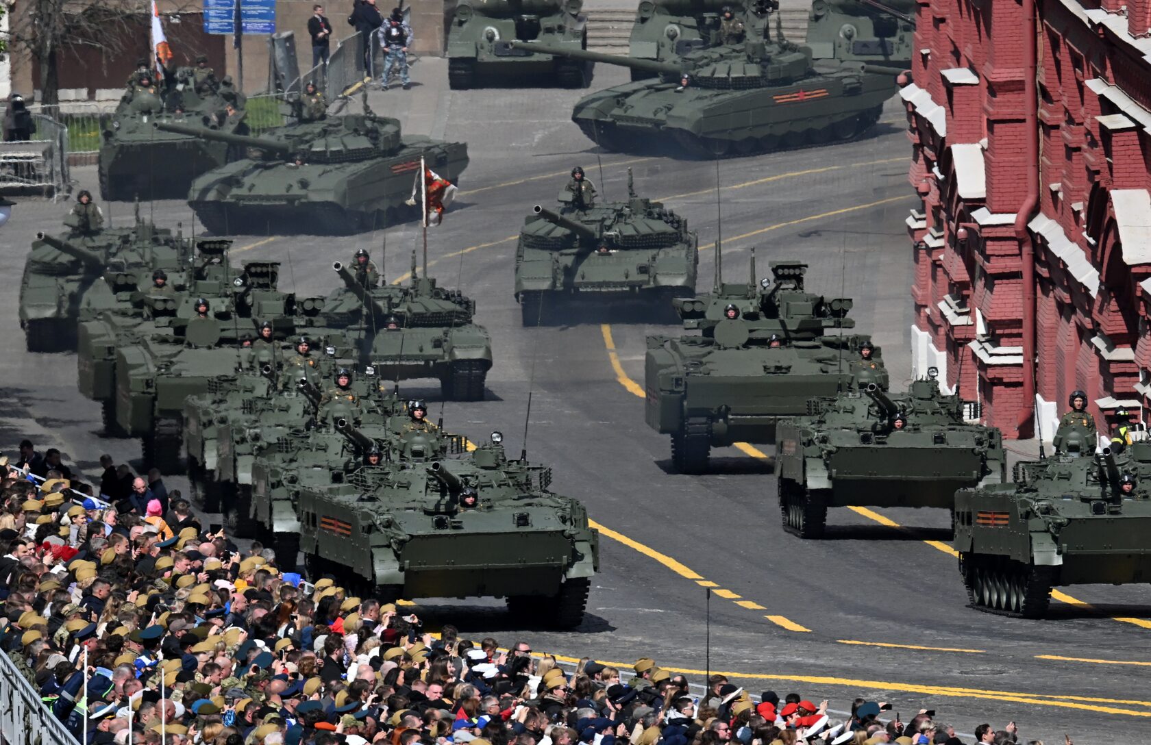 Парад Победы 9 мая Красная площадь