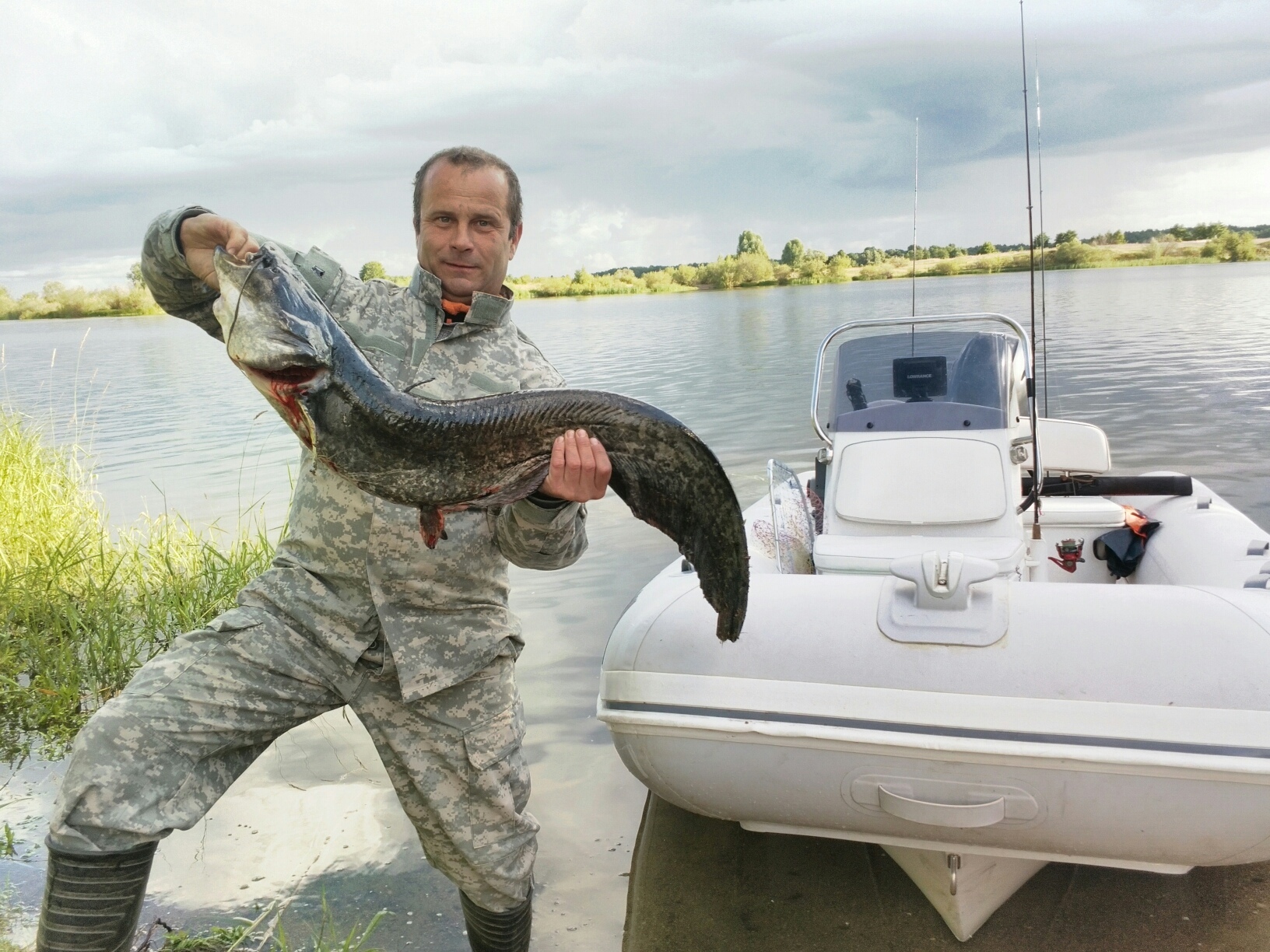 Рыбалка в калининграде сегодня. Рыбалка в Калининграде. Рыбалка с Олегом.
