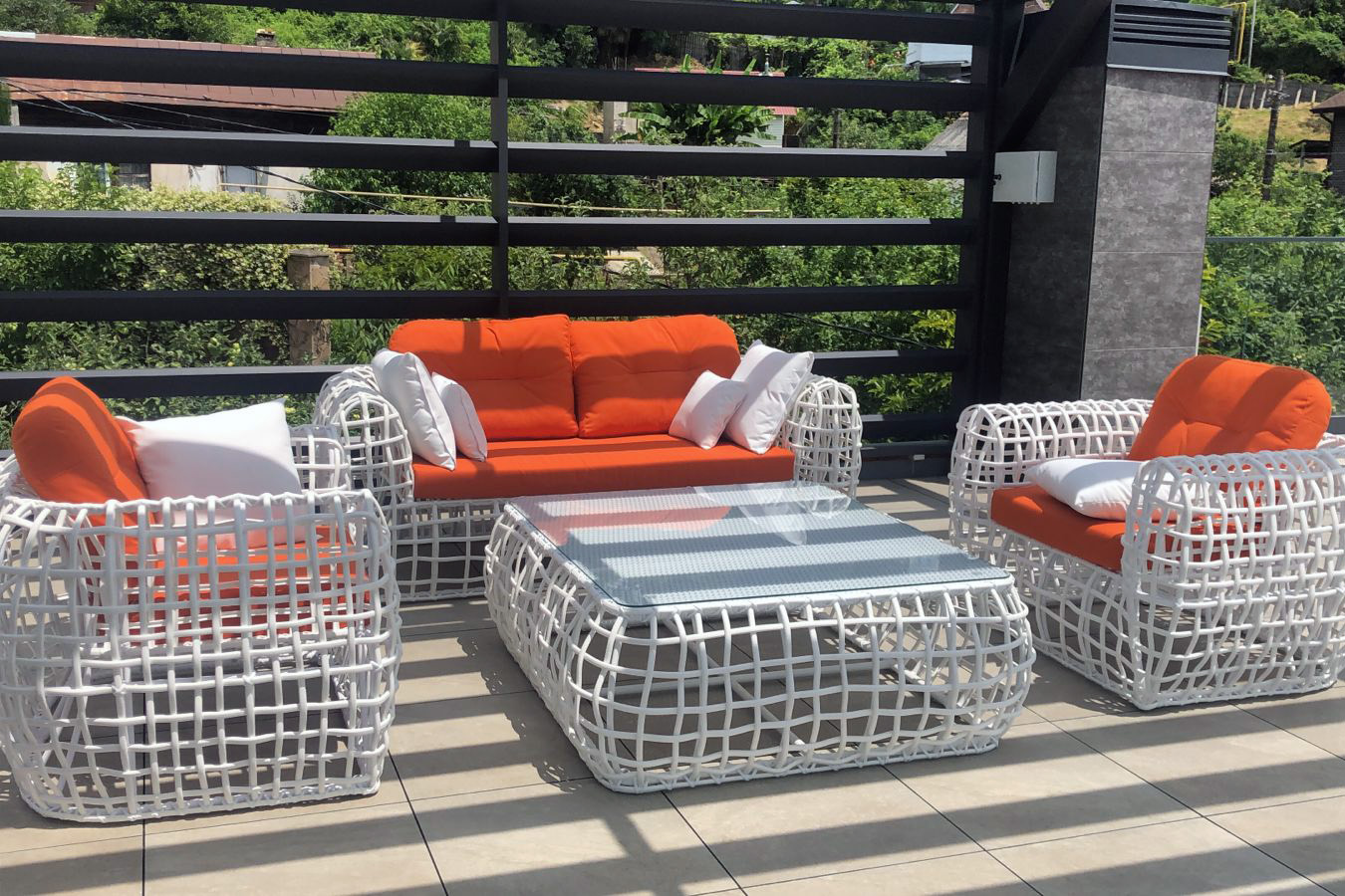 Индивидуальные комплекты мебели под заказ от Malacca из искусственного ротанга