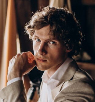 Сергей Новиков