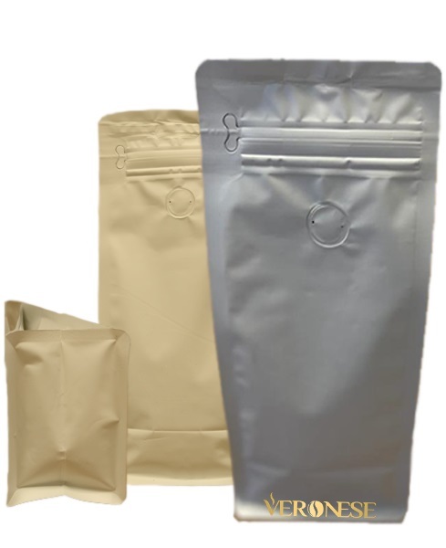 Упаковка кофе с зип-лок (zip-lock) застежкой и плотным основанием для устойчивости пачки кофе