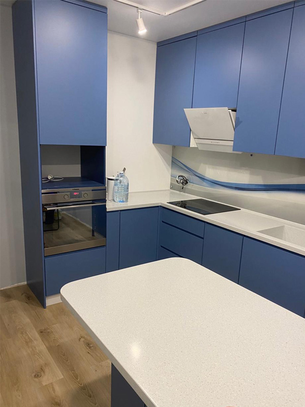 Кухня · голубая