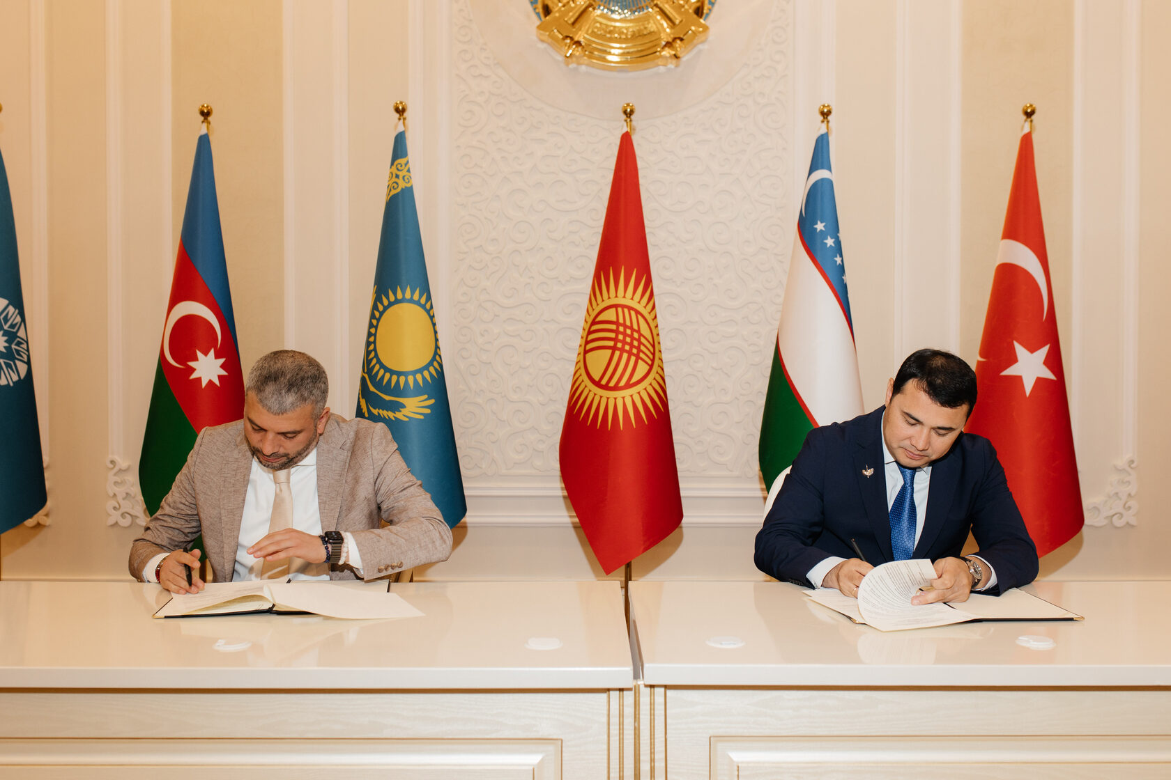 Гамма және dmc жіпке арналған түс сәйкестік кестесі