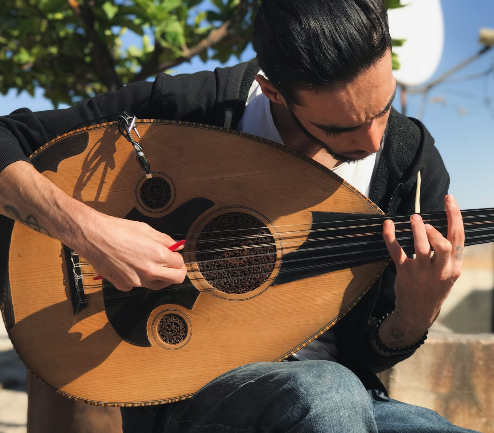 El Avel — Razmik Amya