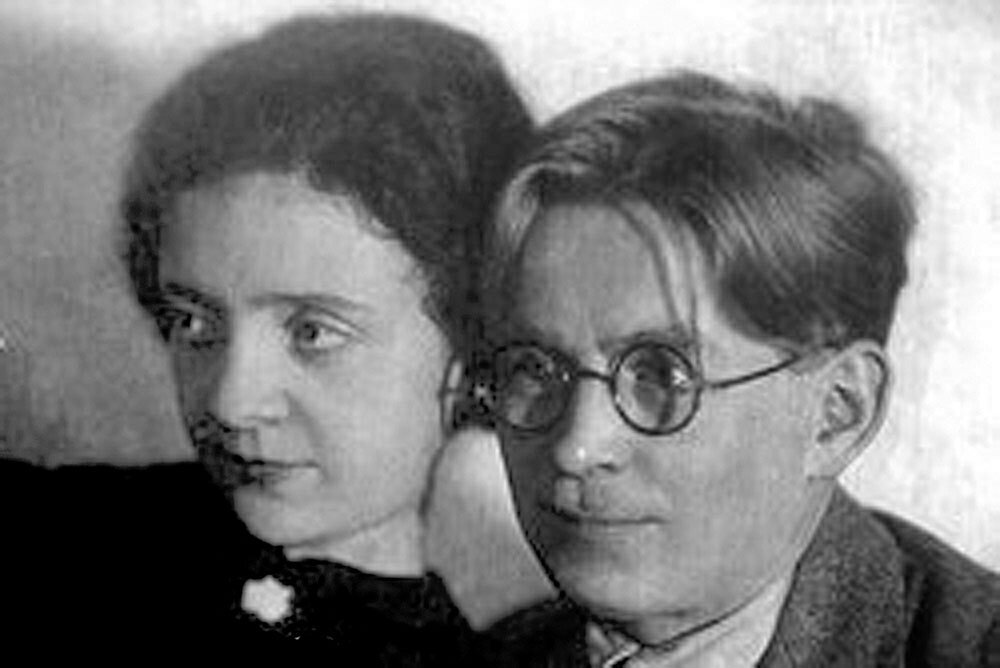 Супруги Татьяна Рябова и Василий Соловьев-Седой