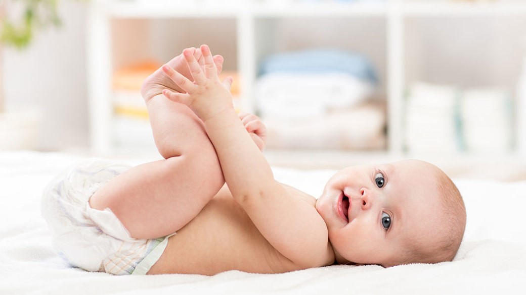 Как справиться с дисплазией тазобедренного сустава у новорожденных?
