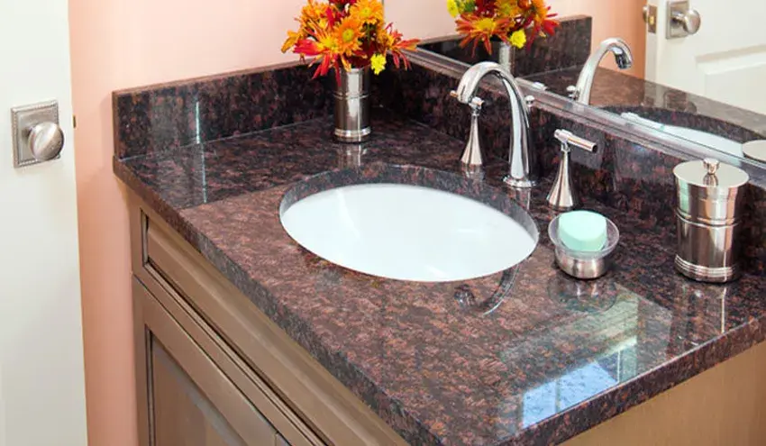 Кофейная гранитная столешница Coffee time в теплом интерьере