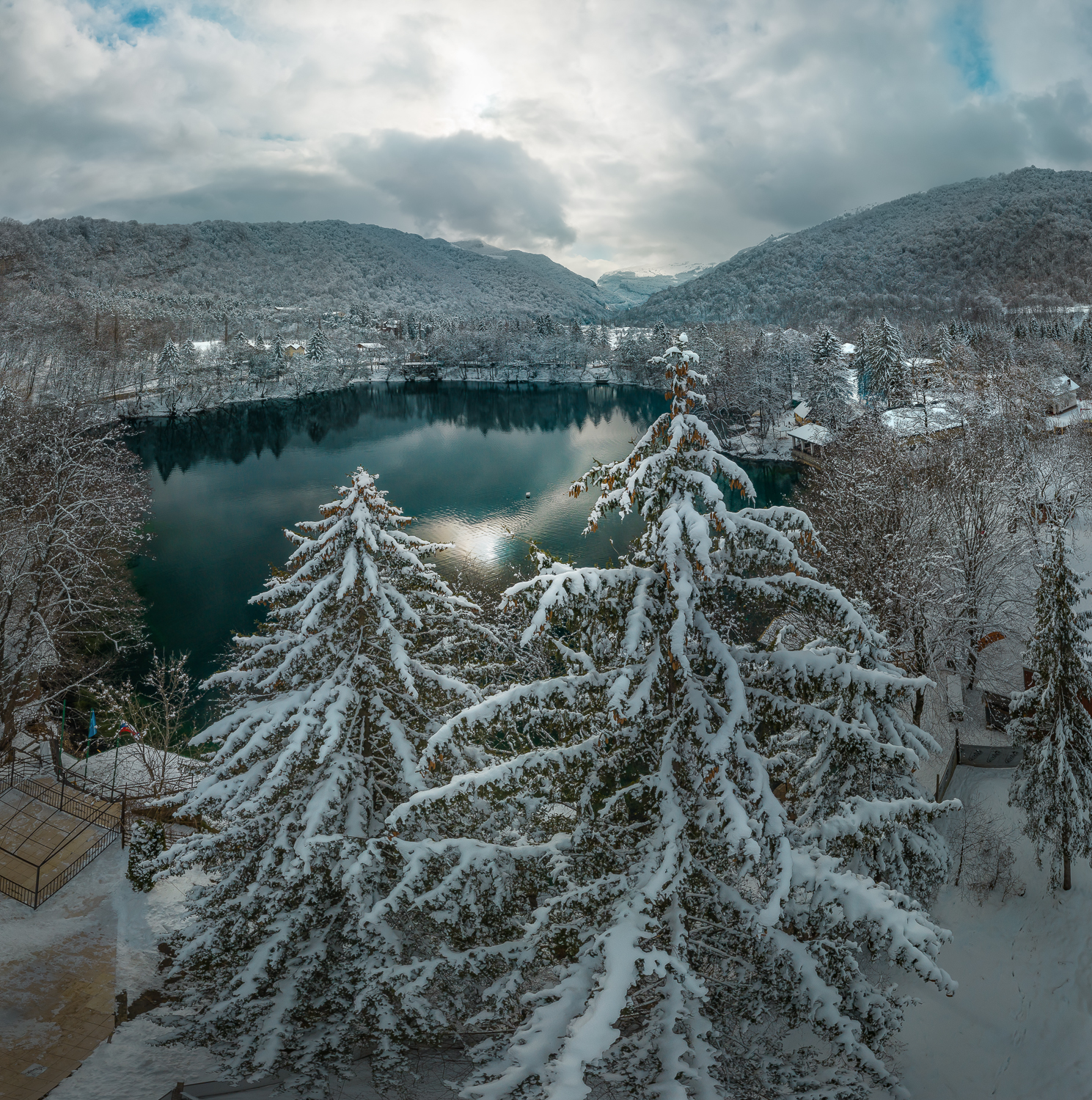 Голубое озеро Церик Кель Кабардино-Балкария