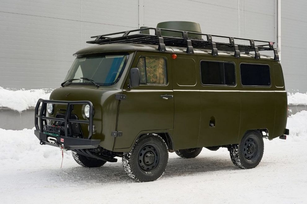 «Евраком» выпустил бронированную «Буханку»  