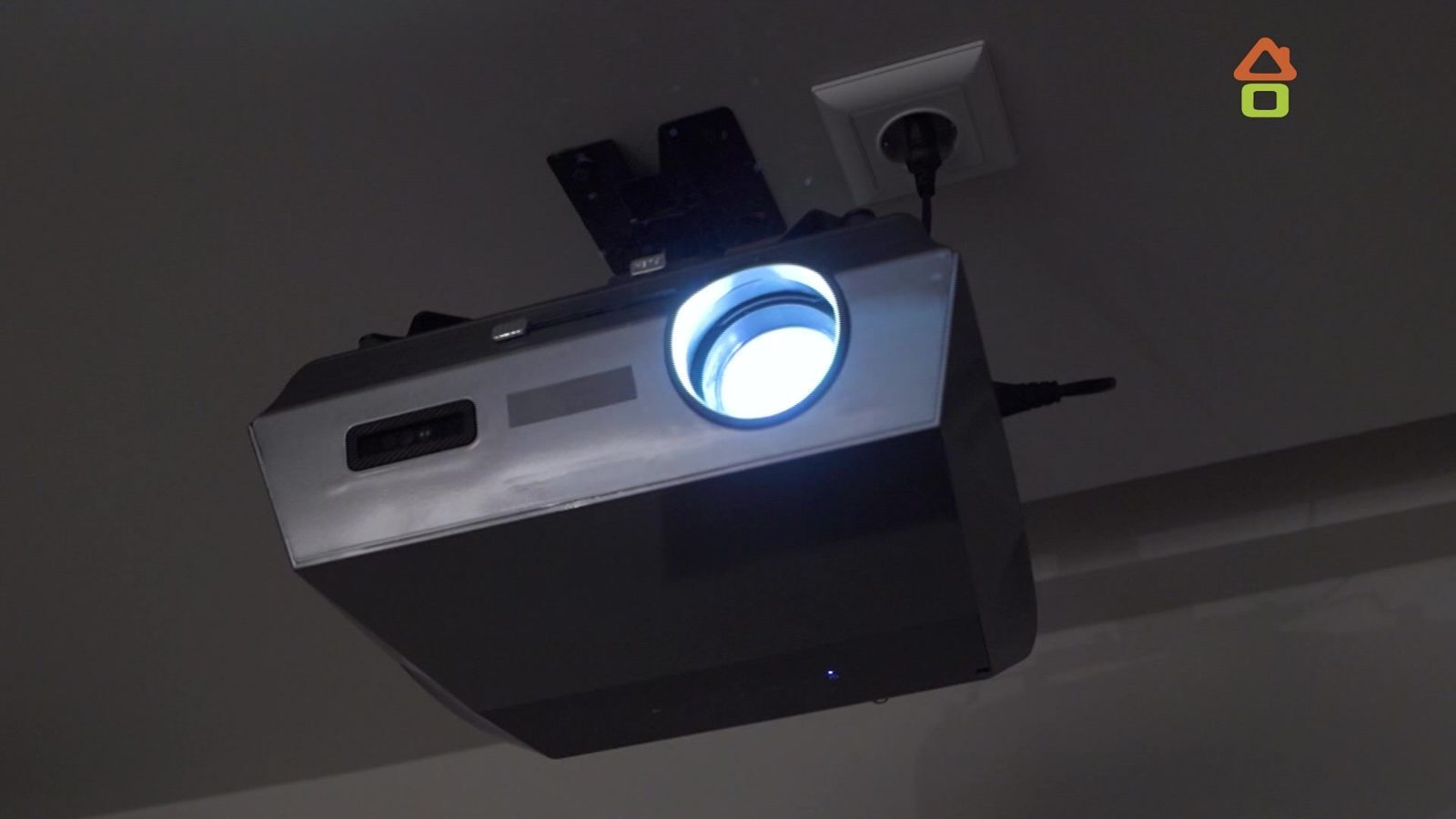 Дачный ответ · CAIVVEI LED-444 · Кадр из выпуска · 31:50