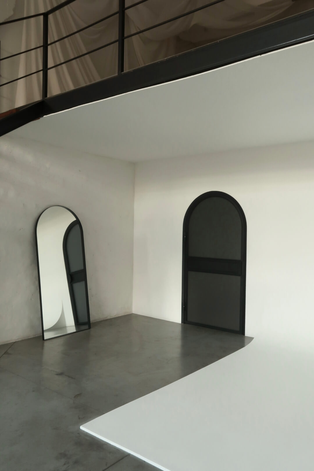 Фотостудия STUDIO’19 в Челябинске 3 диван лофт