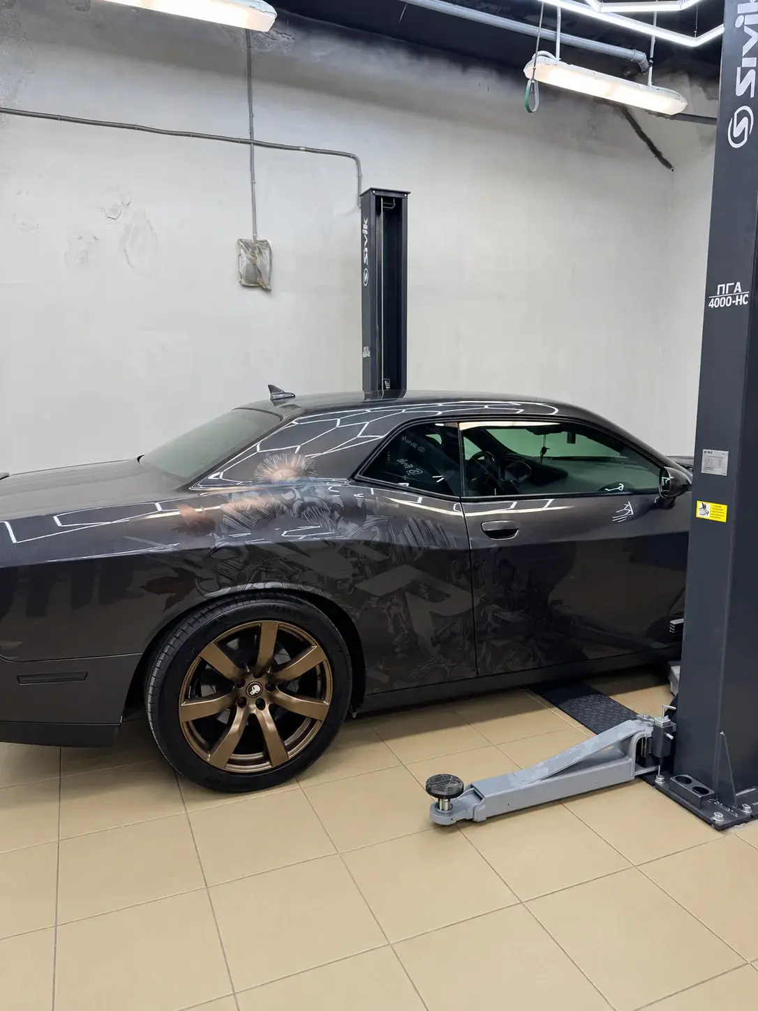 Dodge Challenger в ремзоне Кластер51