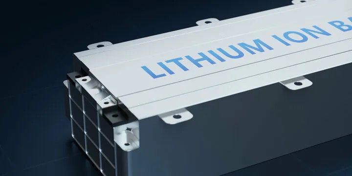 Виды аккумуляторных батарей для складской техники: преимущества и недостатки