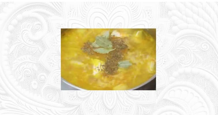 Приготовление щей из квашеной капусты с курицей: шаг 7