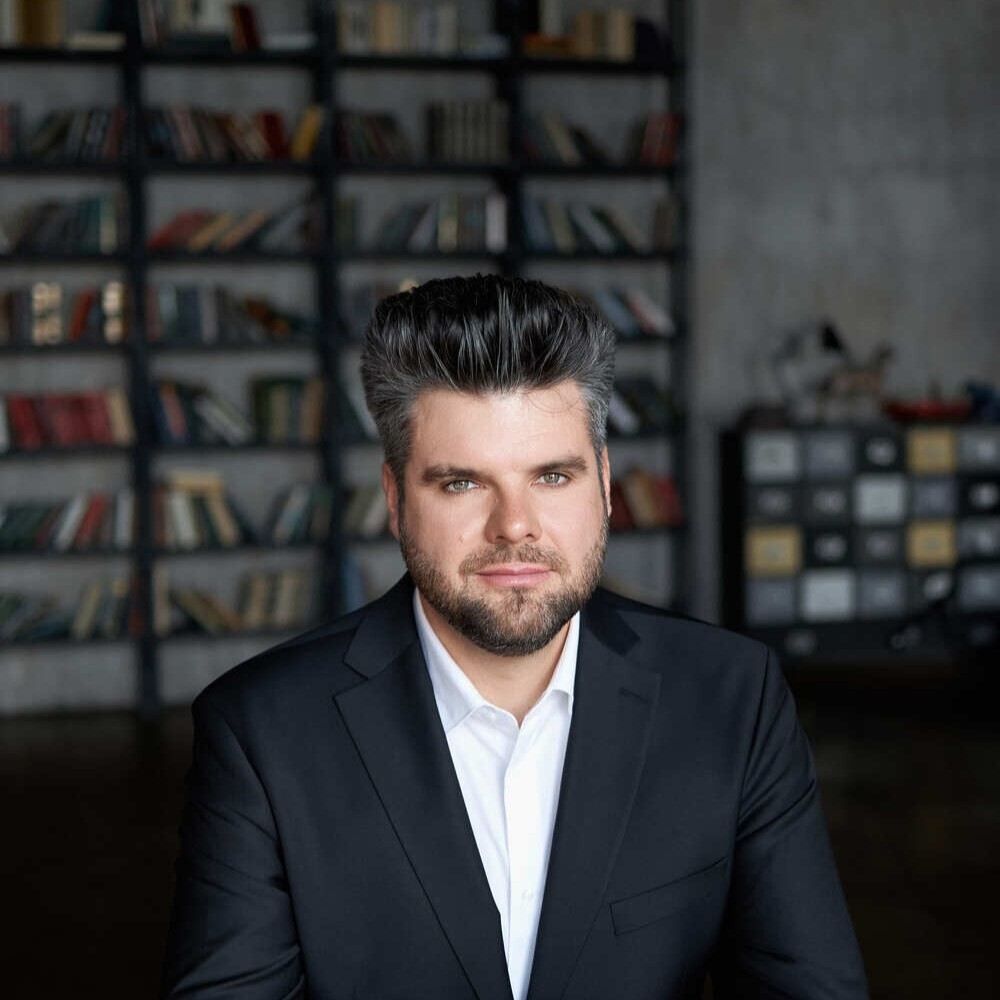 Илья Владимирович