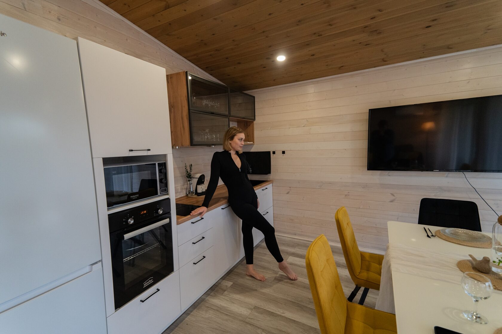 sXIVFWLybYR_065goslI3ed1ejB0WZK6DJQdMO9plpX7SC-IxtKRsgw4vsZYCKJsnhKWCIrnXbj1IbFwyUbem4O0.jpg (2500×1663)