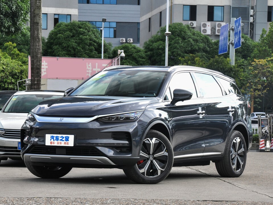 Byd tang 2023