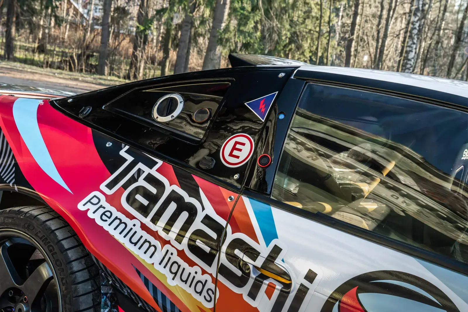 Nissan Tamashi — спортивная ливрея по макету заказчика, ракурс 6