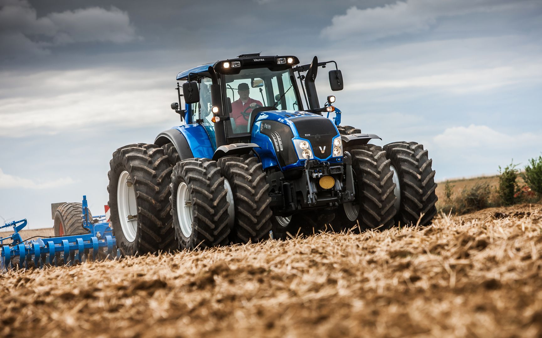 Agricultural machinery management software