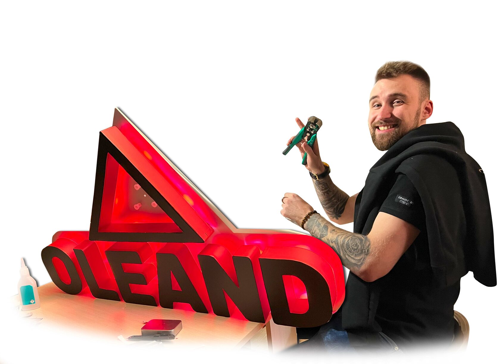 изготовление вывесок