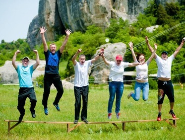 Заказать выездной тимбилдинг для агентства недвижимости