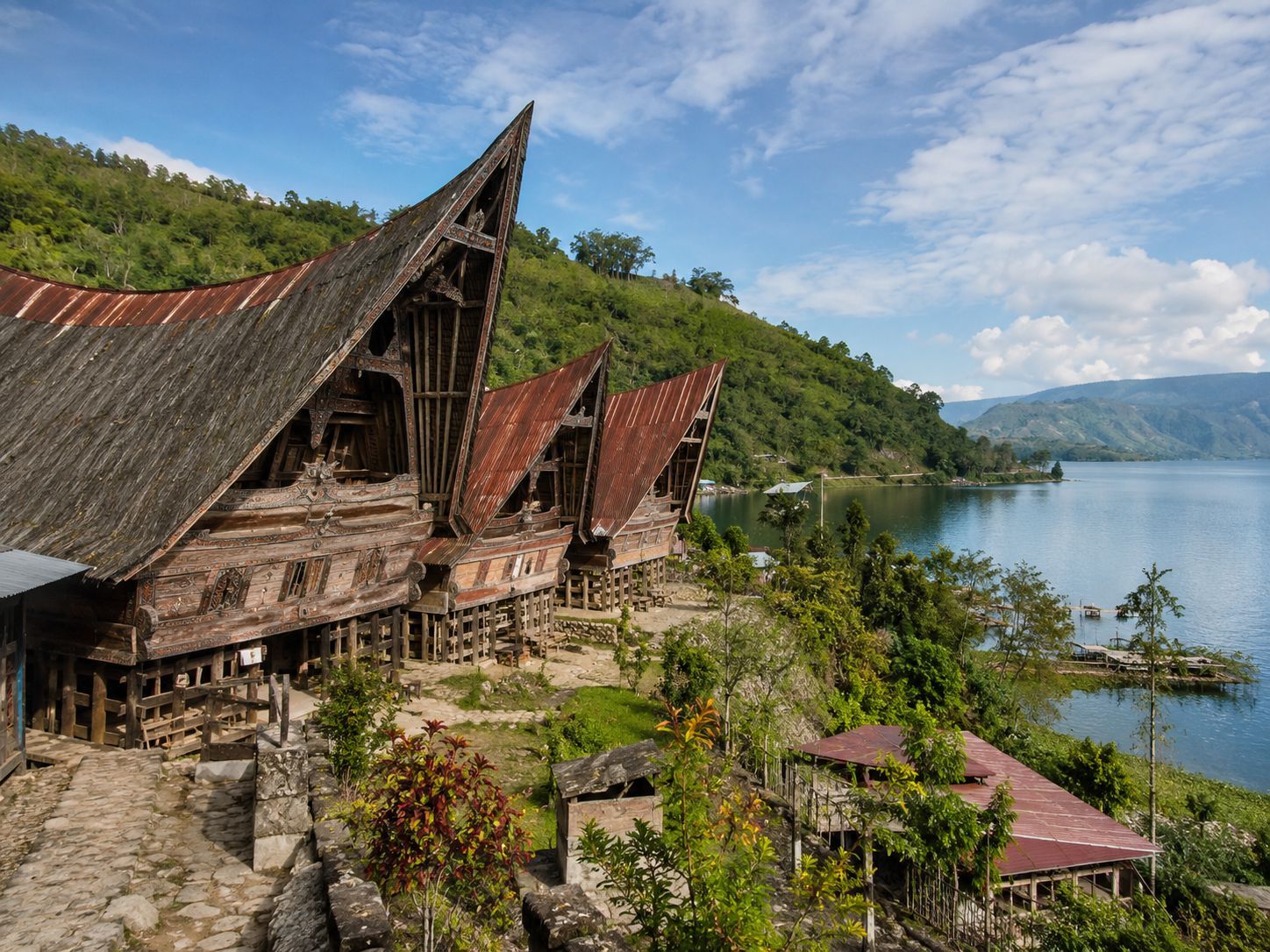 Budaya Batak dan lanskap Danau Toba sebagai warisan alam Indonesia
