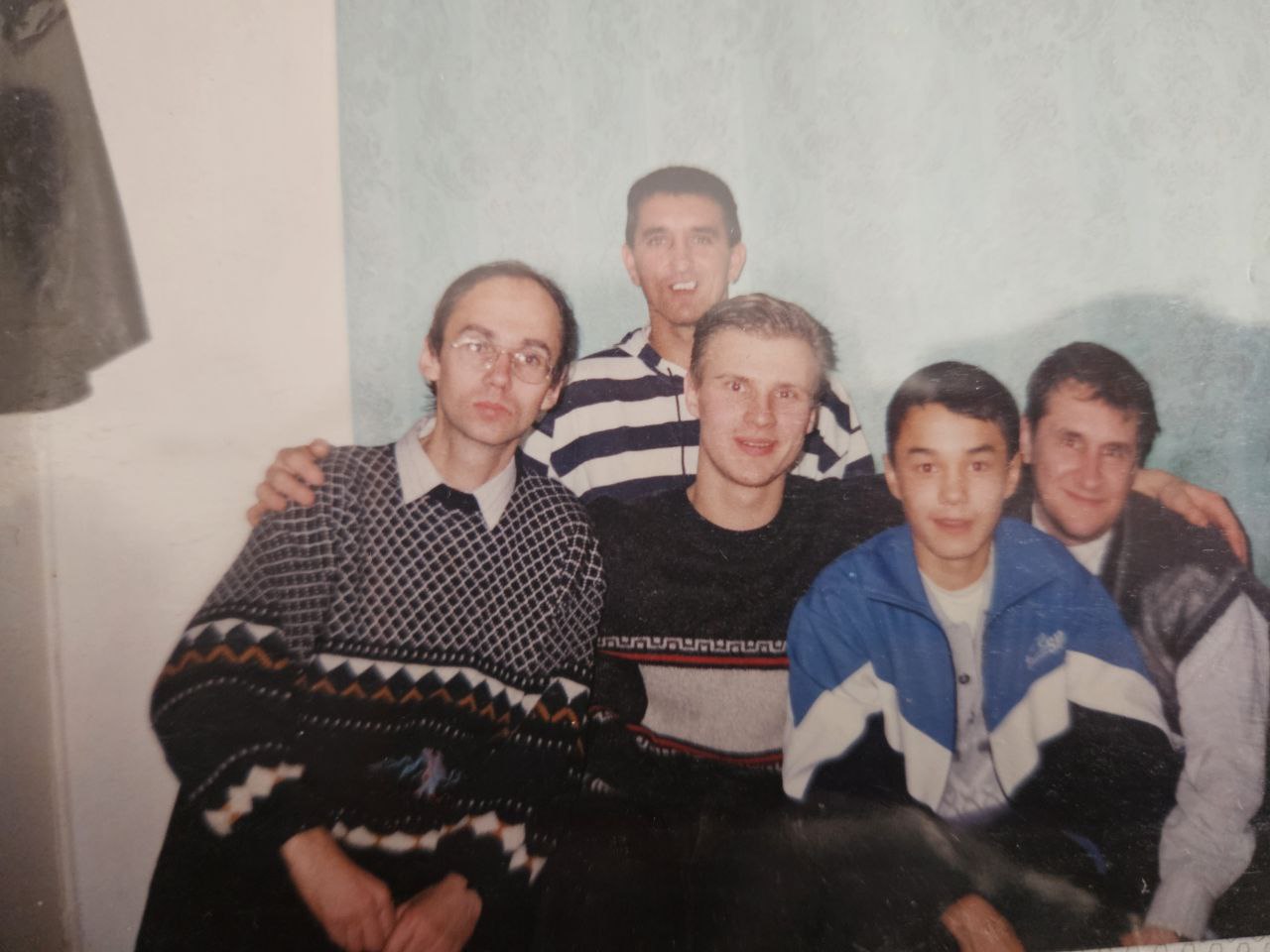 Март 2000
