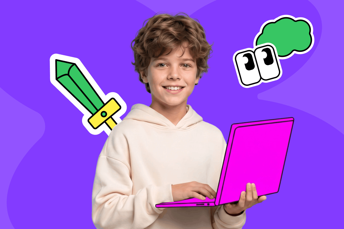 Ученик Skillbox Kids занимается за ноутбуком