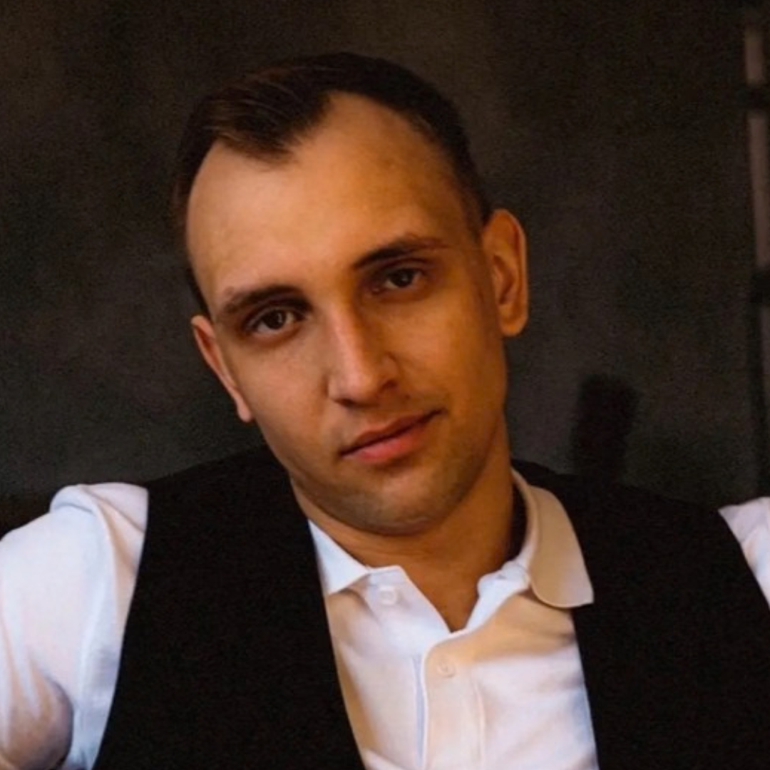 Назаров Денис