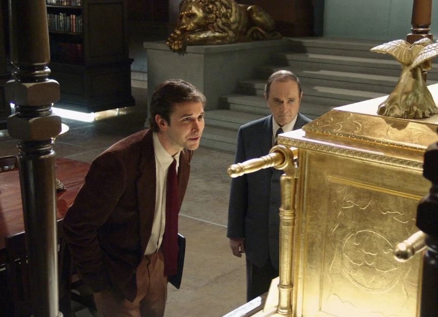 Кадр из фильма  «Библиотекарь: В поисках копья судьбы» (2004)