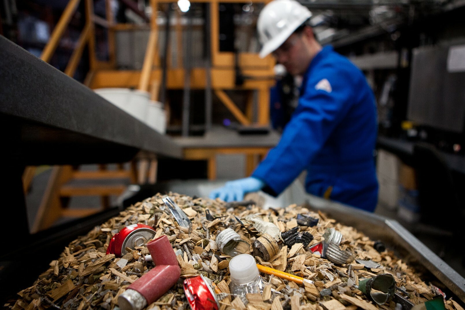 Экологические нормы и стандарты в утилизации промышленных отходов