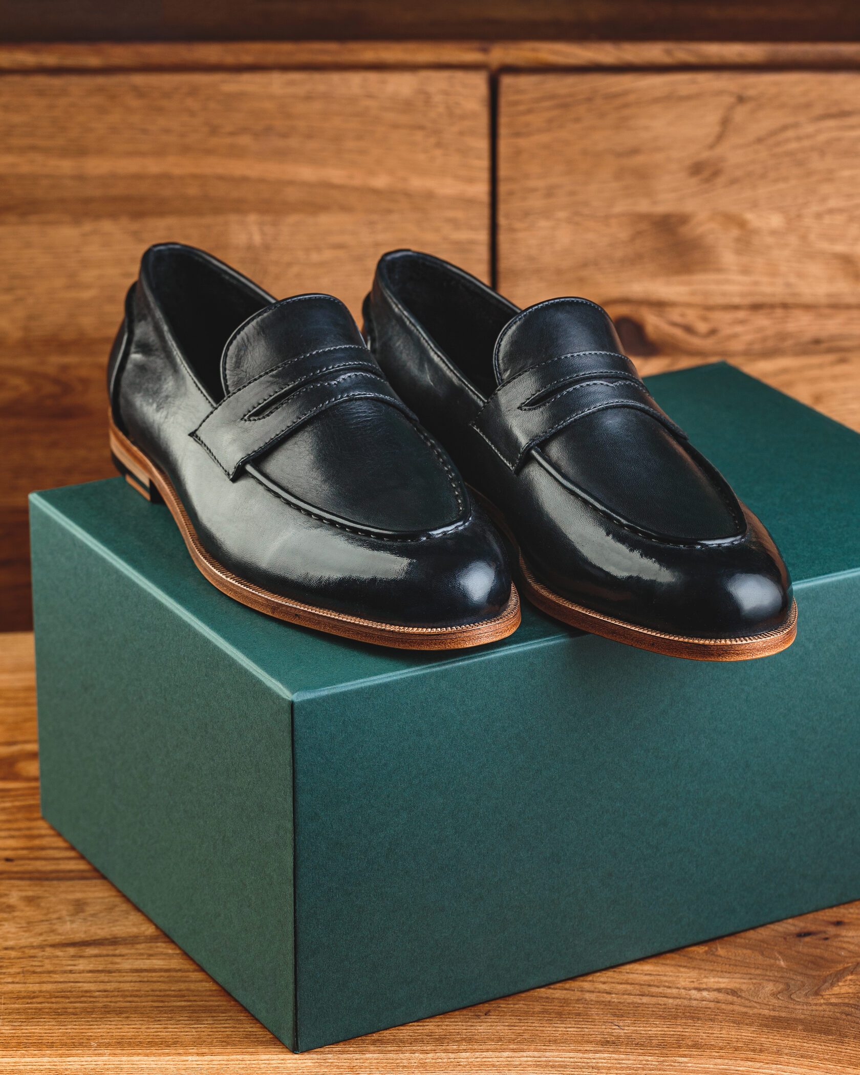 Harrison Shoes - Галерея