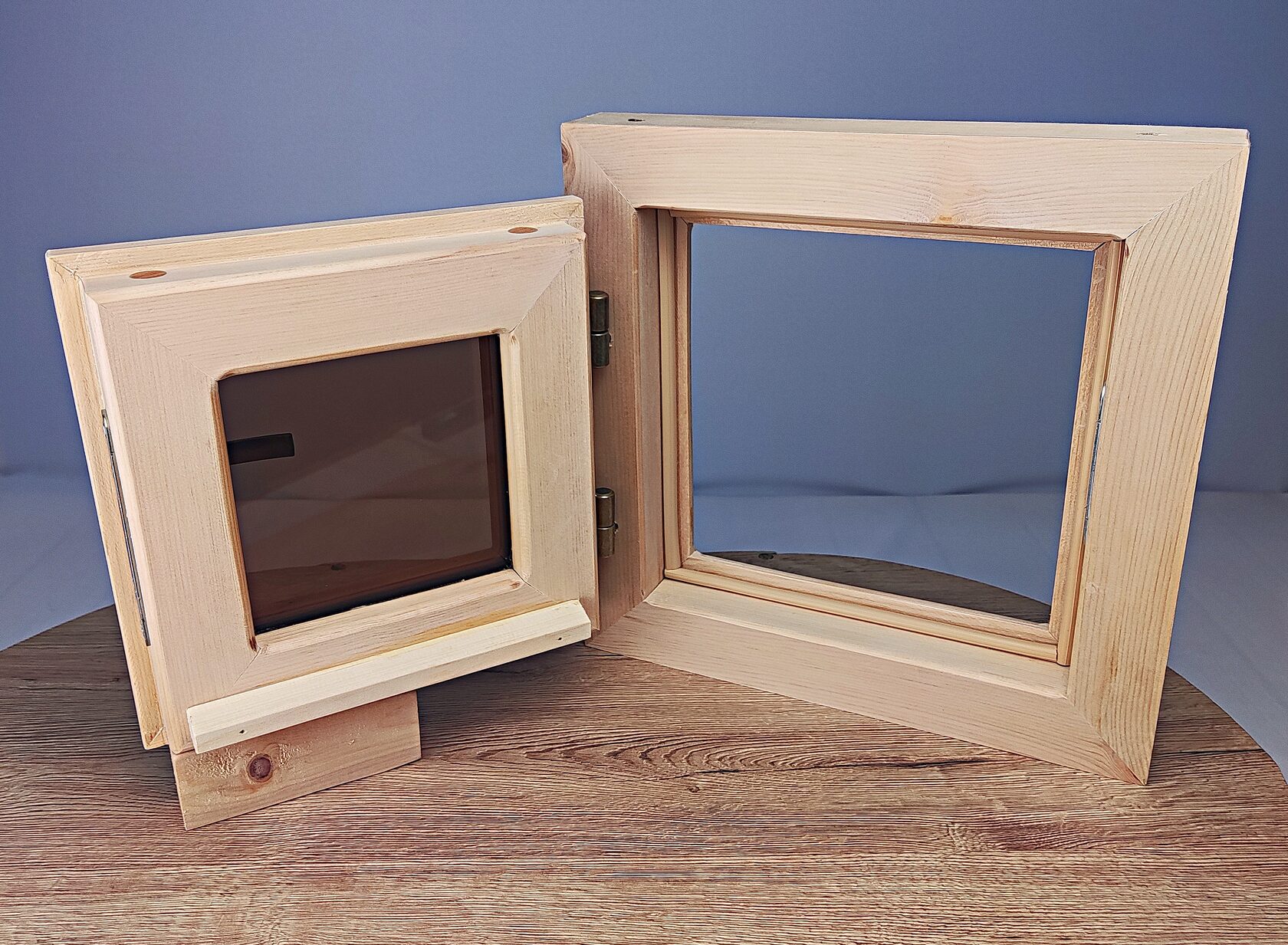 кедровое окно бронза ручка