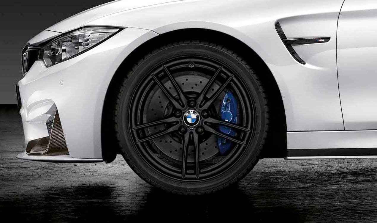 Колеса м. BMW Double spoke 647m Jet Black. BMW f30 диски m Performance. 641m BMW. Диск колеса BMW r19 m Performance.