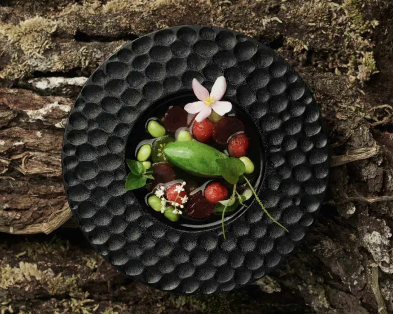 Lingkaran Show at Gajah Putih Ubud